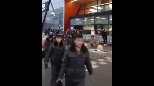 В Москву прибыли рабочие из Северной Кореи