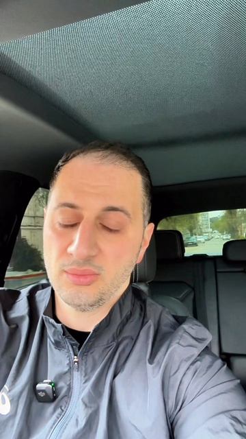 4DFC94B1-C02B-4E8B-ACE5-01A46FC1D660