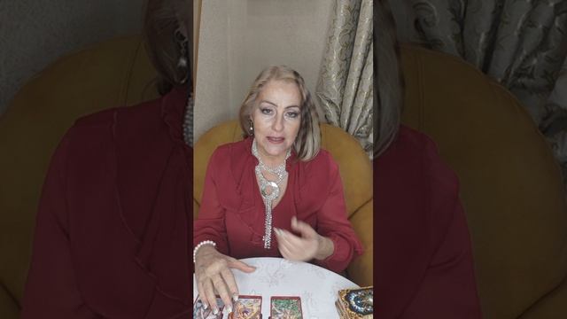 👌Стрельцы. Прогноз на май + руна талисман.🙏