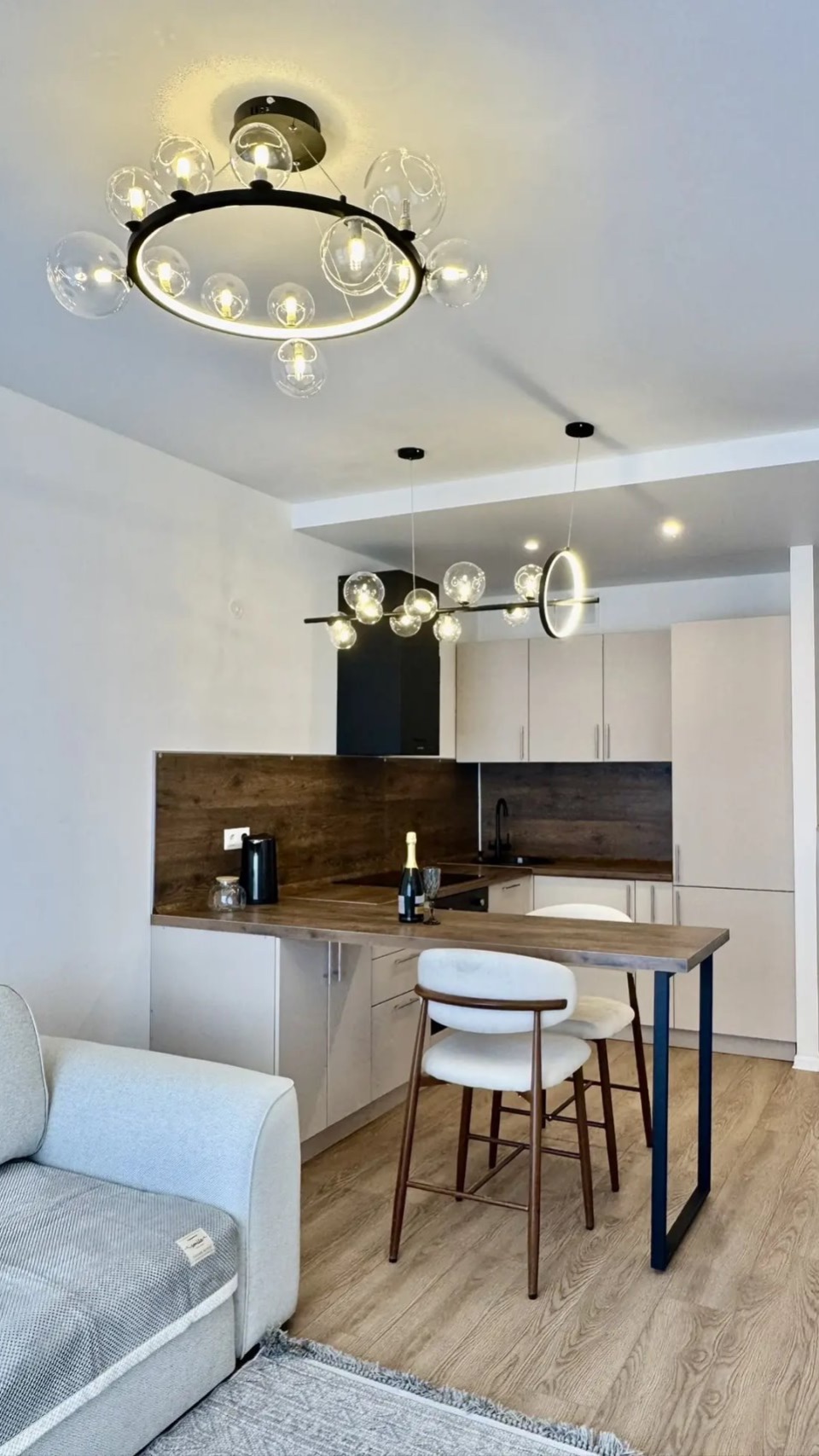 copy_D01C4770-9CF6-40AD-AE02-7F18848882C2