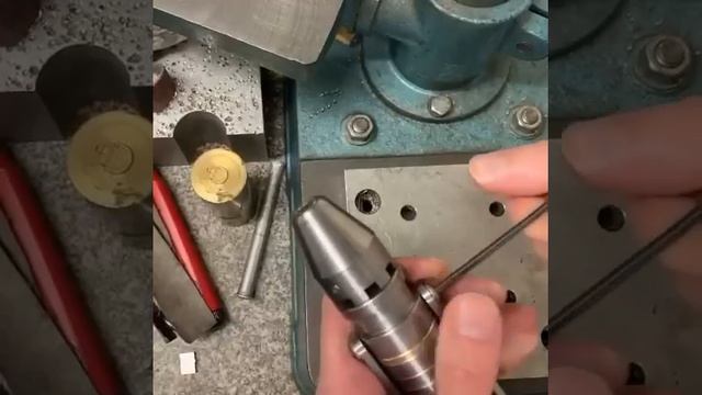 Американцы снова создали свою версию отвертки.