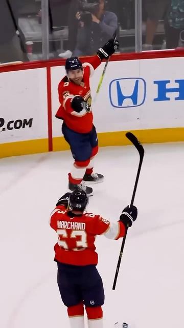 Marchy assists on the Bennett GAME-WINNER!