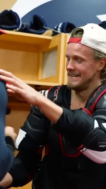 Jesper gets the puck!