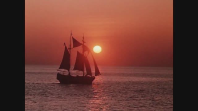 Я как мальчишка погружён в мечты! Фрагменты из фильма 