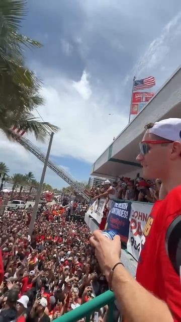 SOUTH FLORIDA STAND UP