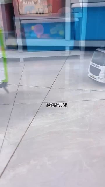 Трансформер грузовик 🚚🔥 Гонка начинается! 😱