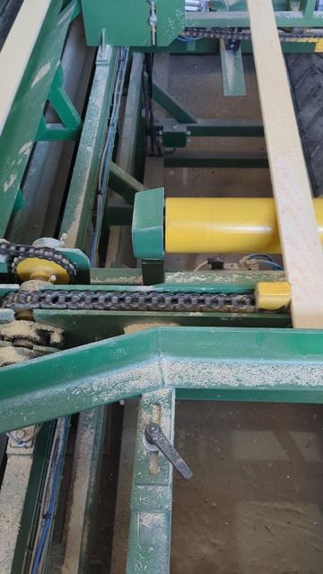 Торцовка проходного типа 60 досок/мин