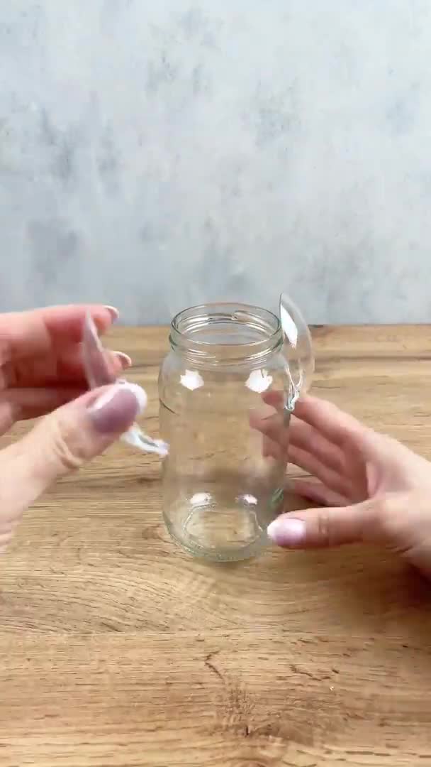 Хочется уникальный декор но все магазинные вазы на одно лицо? Сделайте её сами  это проще чем ...