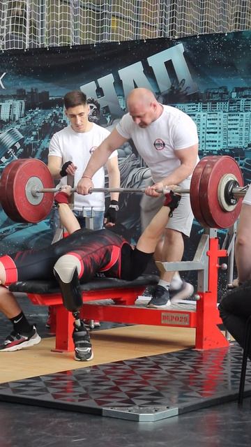 Пауэрлифтинг. Жим штанги лёжа