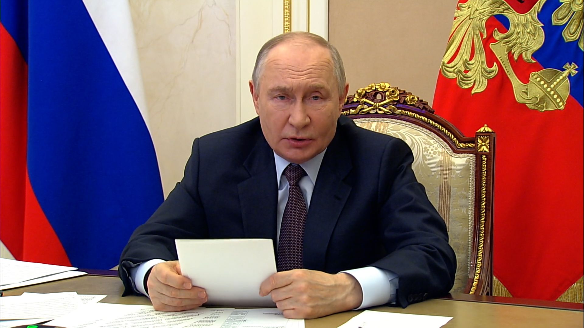 Весь мир перевернулся: Путин назвал новую супермагистраль которая спасет экономику России