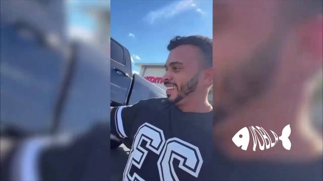 Во Флориде женщина на огромном пикапе не заметила Lamborghini и наехала на спорткар