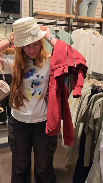 Панамка мечты! Дочка просит купить