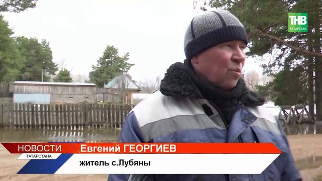 Критический уровень воды на Вятке: в селе Лубяны затоплены десятки участков и построек