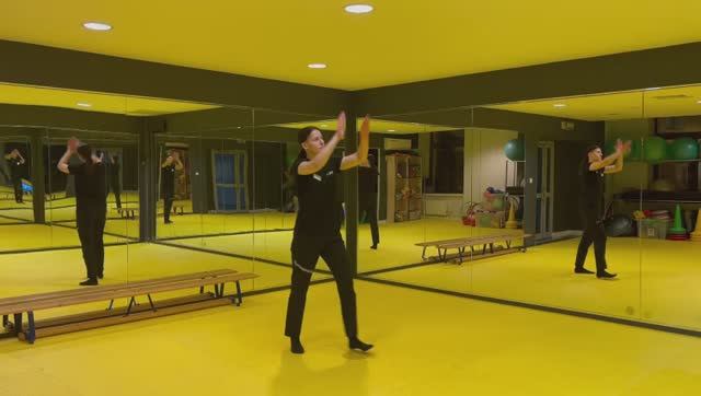 Waka Waka  Танцевальная разминка