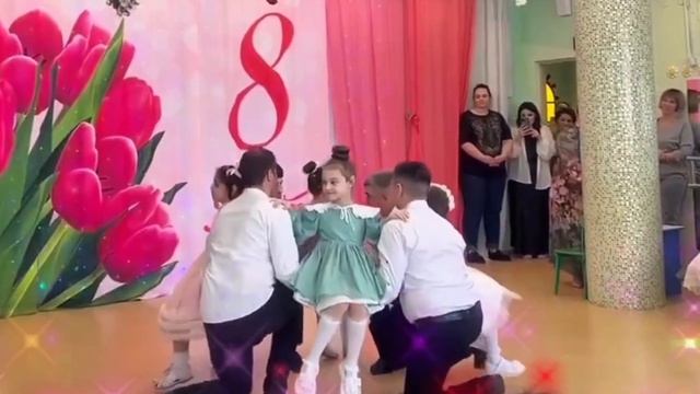 Папины дочки