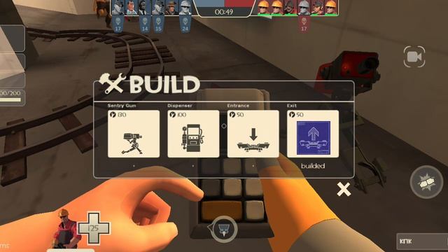 играю в Tf2 со своим братом