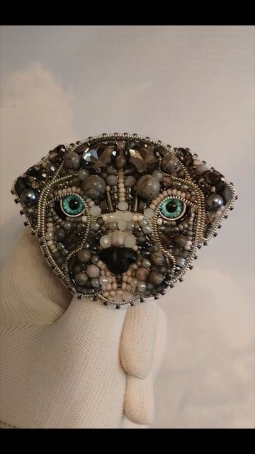 Брошь Собака