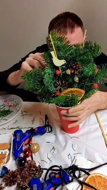 Новогодние композиции в стакане. Выездной мастер-класс от студии Задело в Санкт-Петербурге