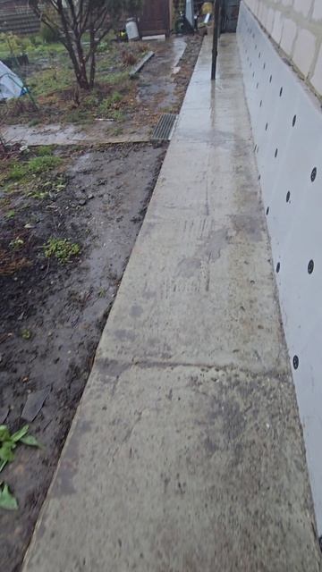 Что случилось с отмосткой для подписчиков после зимы. Реальная правда.