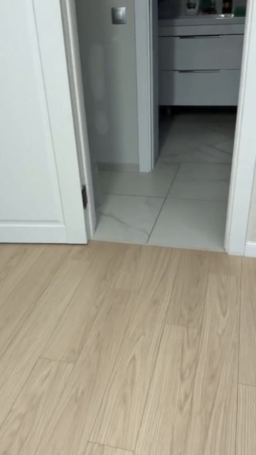 Честныи отзыв спустя год эксплуатации MSPC ламината Stone Floor