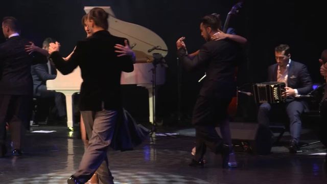 Solo Tango Orquesta  La Cumparsita