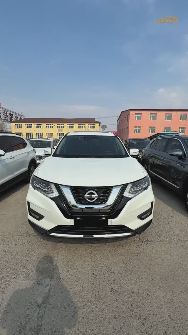 В продаже NISSAN X-Trail из Китая