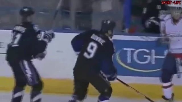 Драки Александра Овечкина в НХЛ.