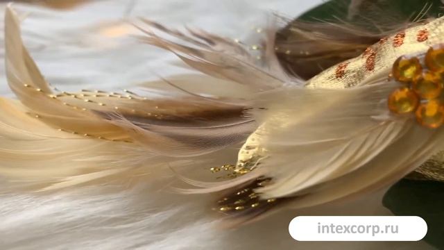 Украшение ДРАГОЦЕННАЯ ПТИЧКА на клипсе золотая перо 15 см MC39815