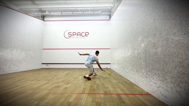 СКВОШ. Лоб в переднеи зоне справа 3