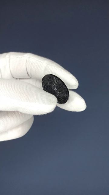 Пуговицы черные размер  44 Артикул 00277