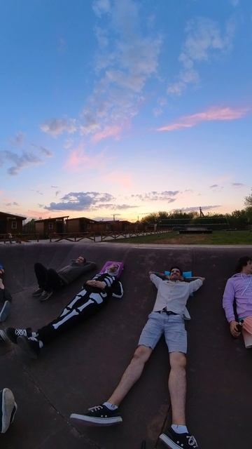 Серф лагерь на искусственной волне: неделя которая меняет всё 