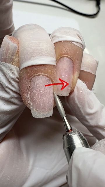 Одно важное действие в маникюре