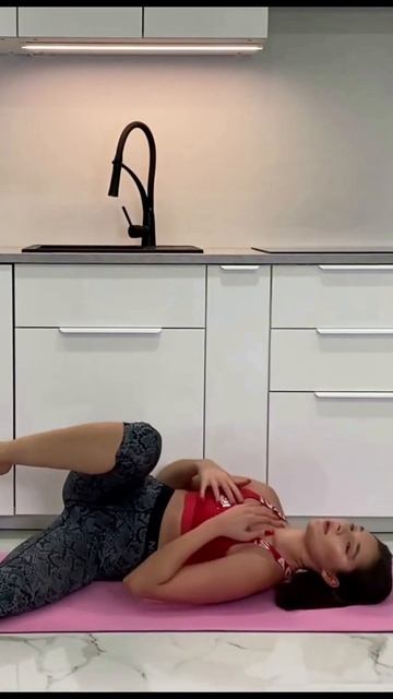 Stretching and Contortion Flexibility Yoga #stretching #yoga #short #shorts #hotyoga