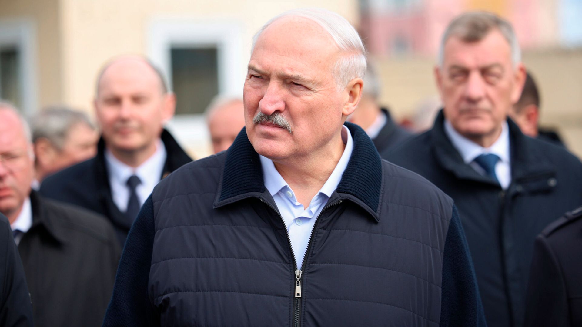 Лукашенко раскритиковал животноводов Гомельской области