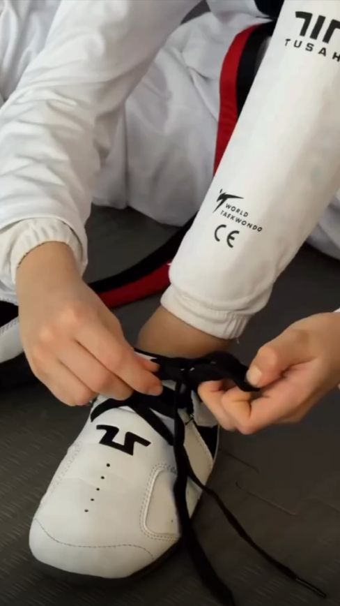 Степки Tusah Jet1