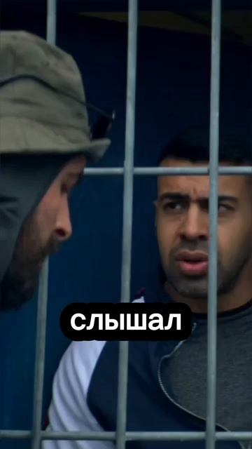 ЗАЧЕМ ДОМОФОН ЕСЛИ ТЫ СТОИШЬ ПРЯМО ЗА ДВЕРЬЮ?! 