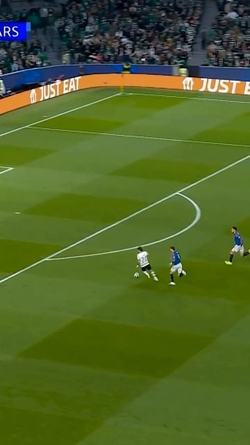 STUNNING DAVID RAYA SAVE VS SPORTING CP