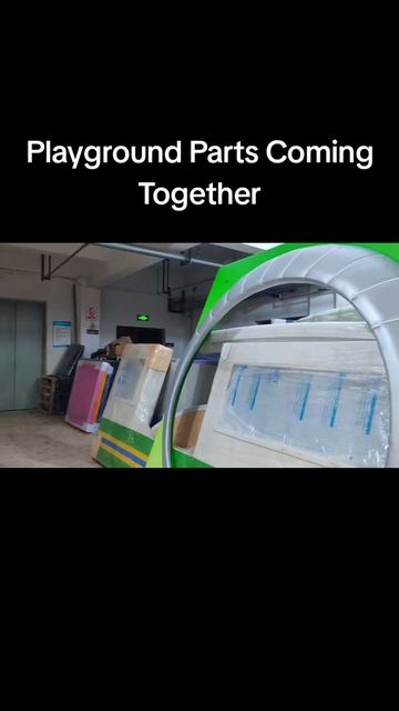 Незавершенные детали детской площадки 🔧 складываются воедино