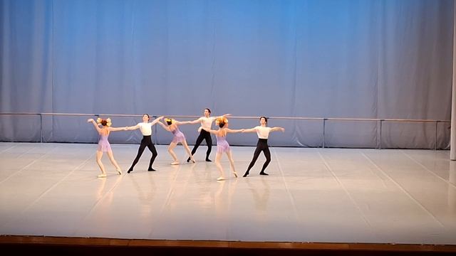 МГАХ. Госэкзамен по дуэту. Педагог Георгий Гусев. Педагоги по классике: Л. Ермакова и И Рыжаков.8