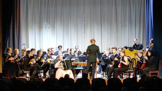 КНП ЖасминА.Бызов.Оркестр РНИ имени Н.П.Фомина солист Александра Путниньш Баян