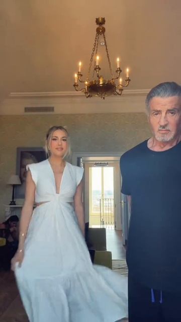 Слай и дочери