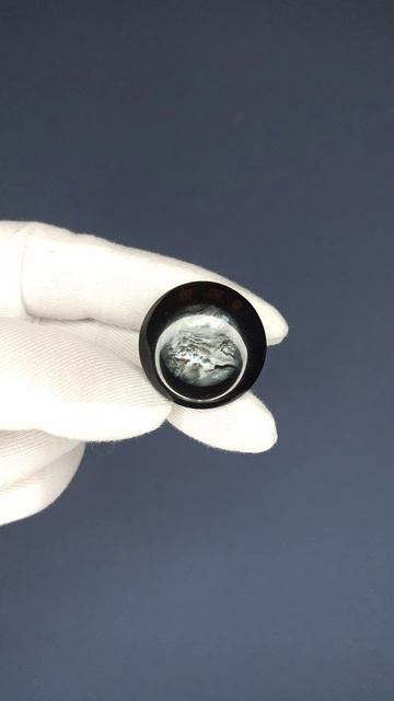 Пуговицы серые размер  48 Артикул 01180