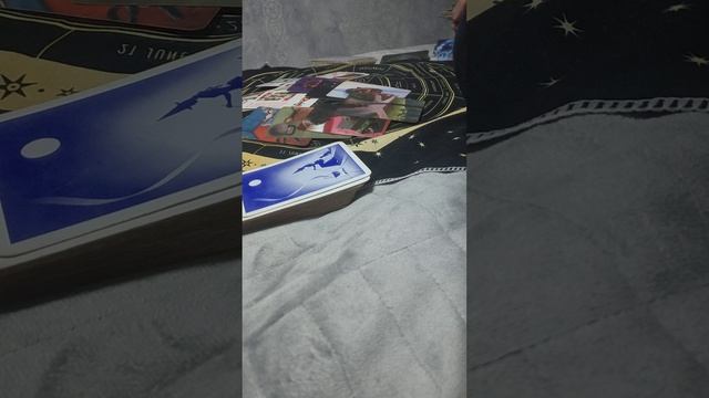 На пороге мужчина  Встречай