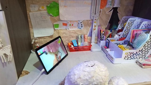 в этом видео я показываю свою комнату Какая вам понравилась больше часть моей комнаты Всем пока