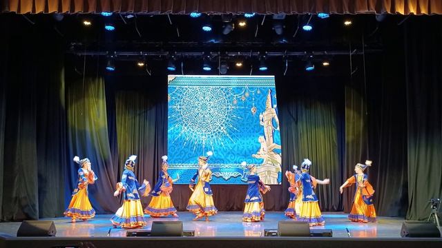 Танами Казахский танец Мереке