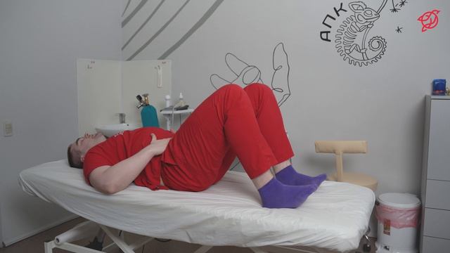 Упражнения для беременных при болях в тазобедренном суставе  Целебное Прикосновение