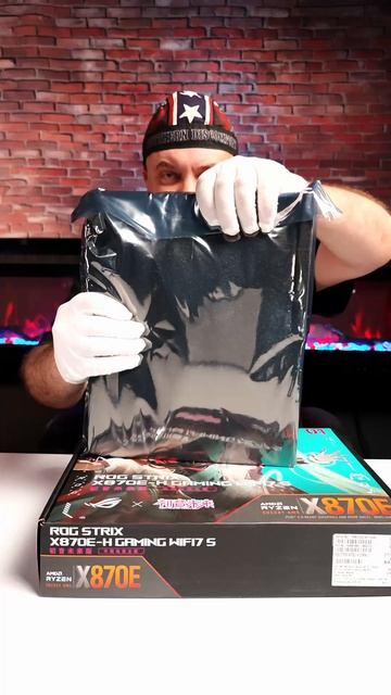 ASUS ROG STRIX X870E-H Hatsune Miku  Самая Красивая Плата для AMD?