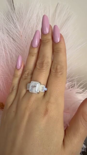 Кира Серебро