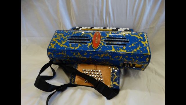 Баян Бризант