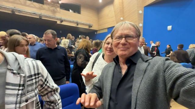 Небольшой театр спектакль по произведениям Салтыкова Щедрина. Бразильский режиссер! 